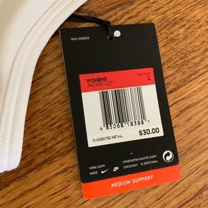 Nike sports bra NWT